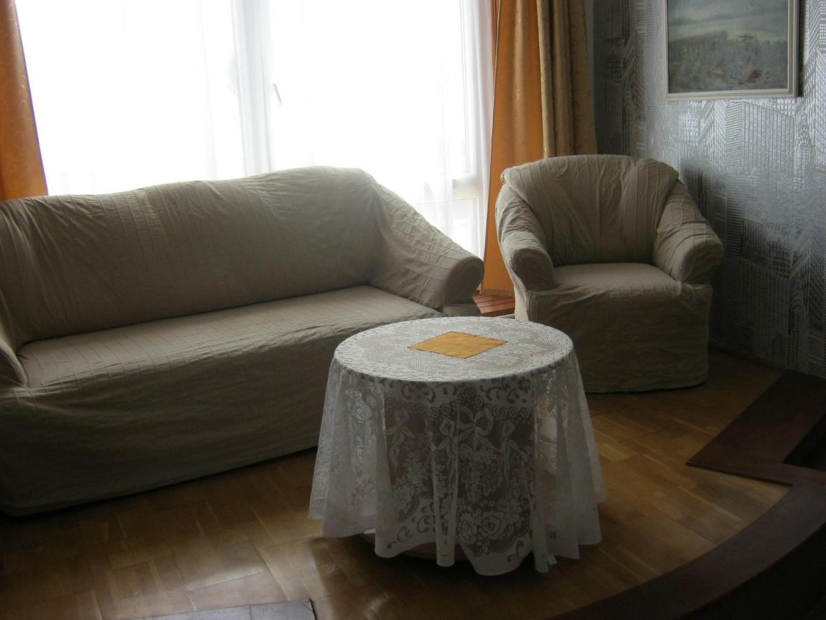 Kitti Apartman Балатонбоглар Экстерьер фото